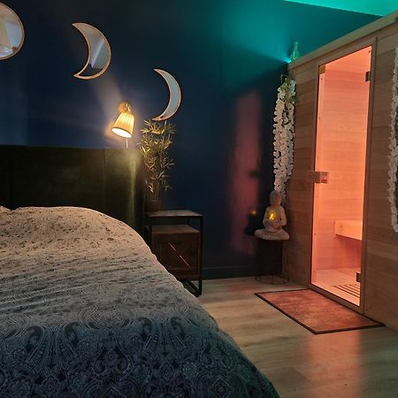 Sauna & Detente - Suite Privee - Tours - Netflix Ngoại thất bức ảnh